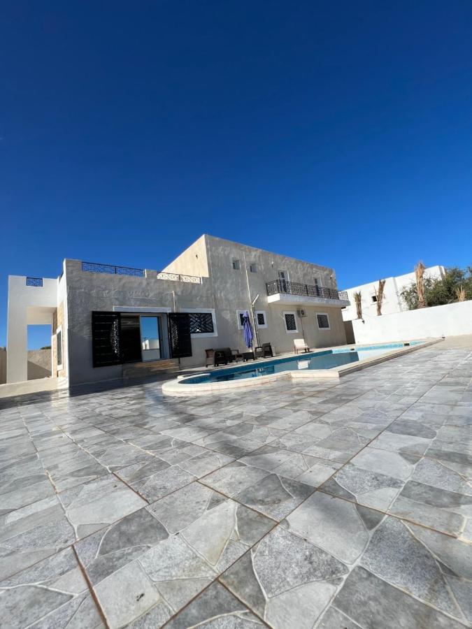 Magnifique Villa Avec Piscine Sur L'Ile De Djerba Хумт-Сук Екстер'єр фото